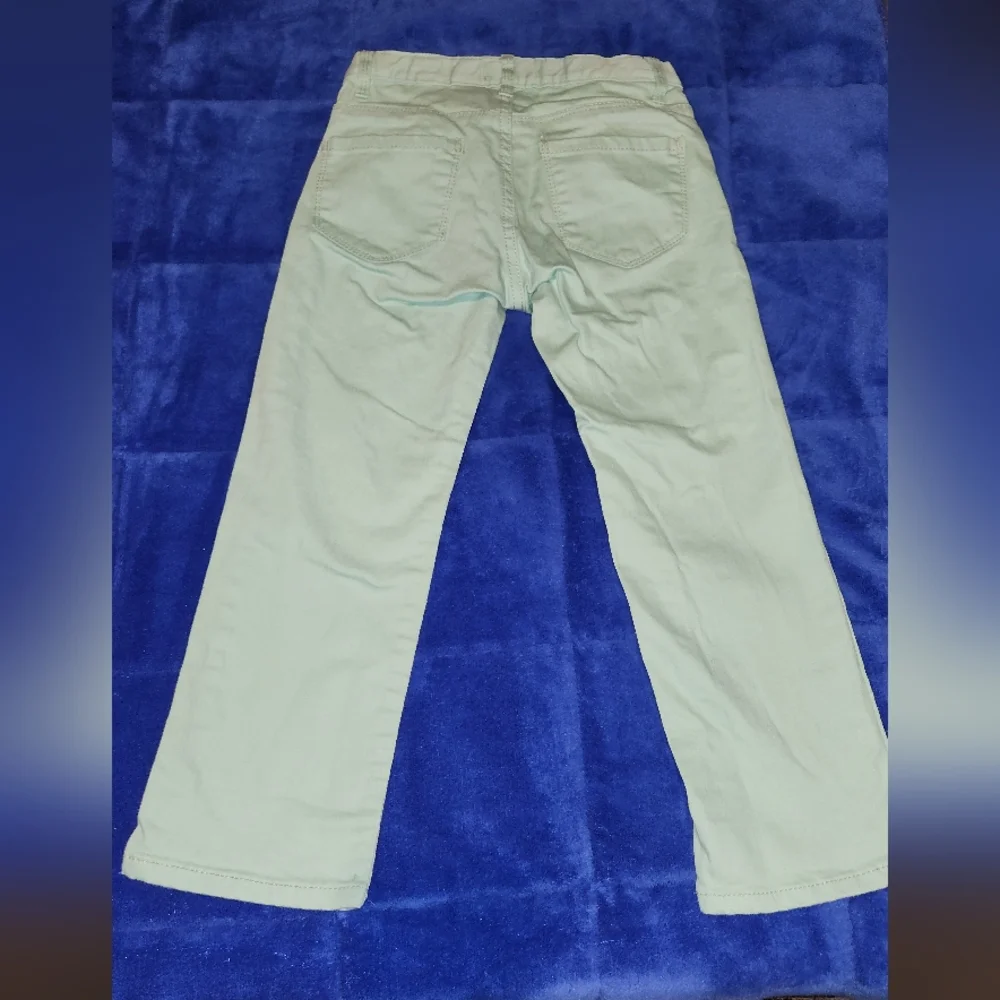(2) OSHKOSH BGOSH CAPRIS